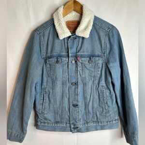 Levi's Blue Denim Jacket with White Sherpa Collar and Lining Boys Size Large